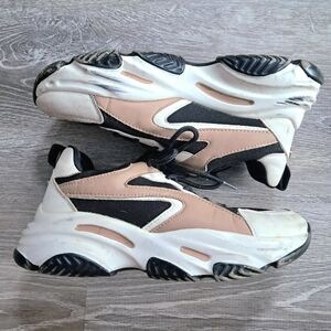 Steve Madden Black and Tan Running Sneakers